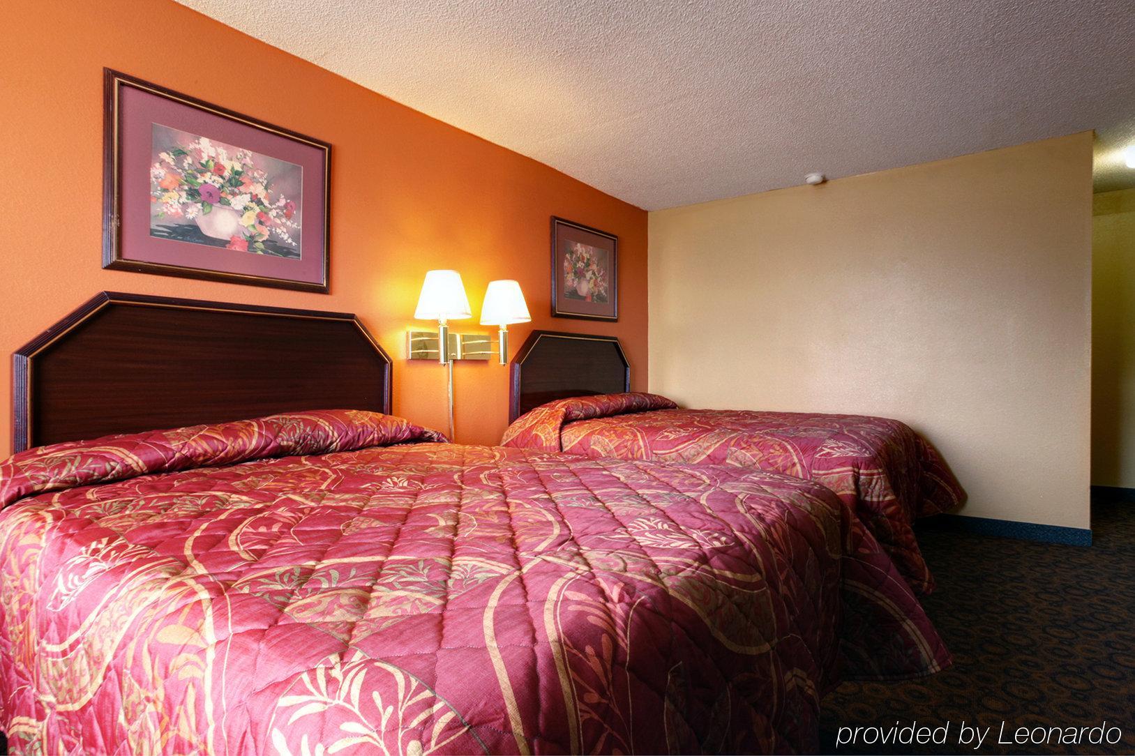 Americas Best Value Inn And Suites Грийнууд Стая снимка
